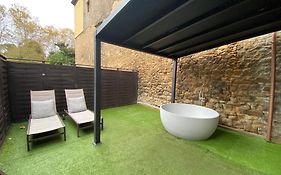 Suite 1907 Aviles